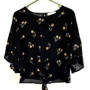 NWT Elodie Large Black Shirt/Yellow Flowers